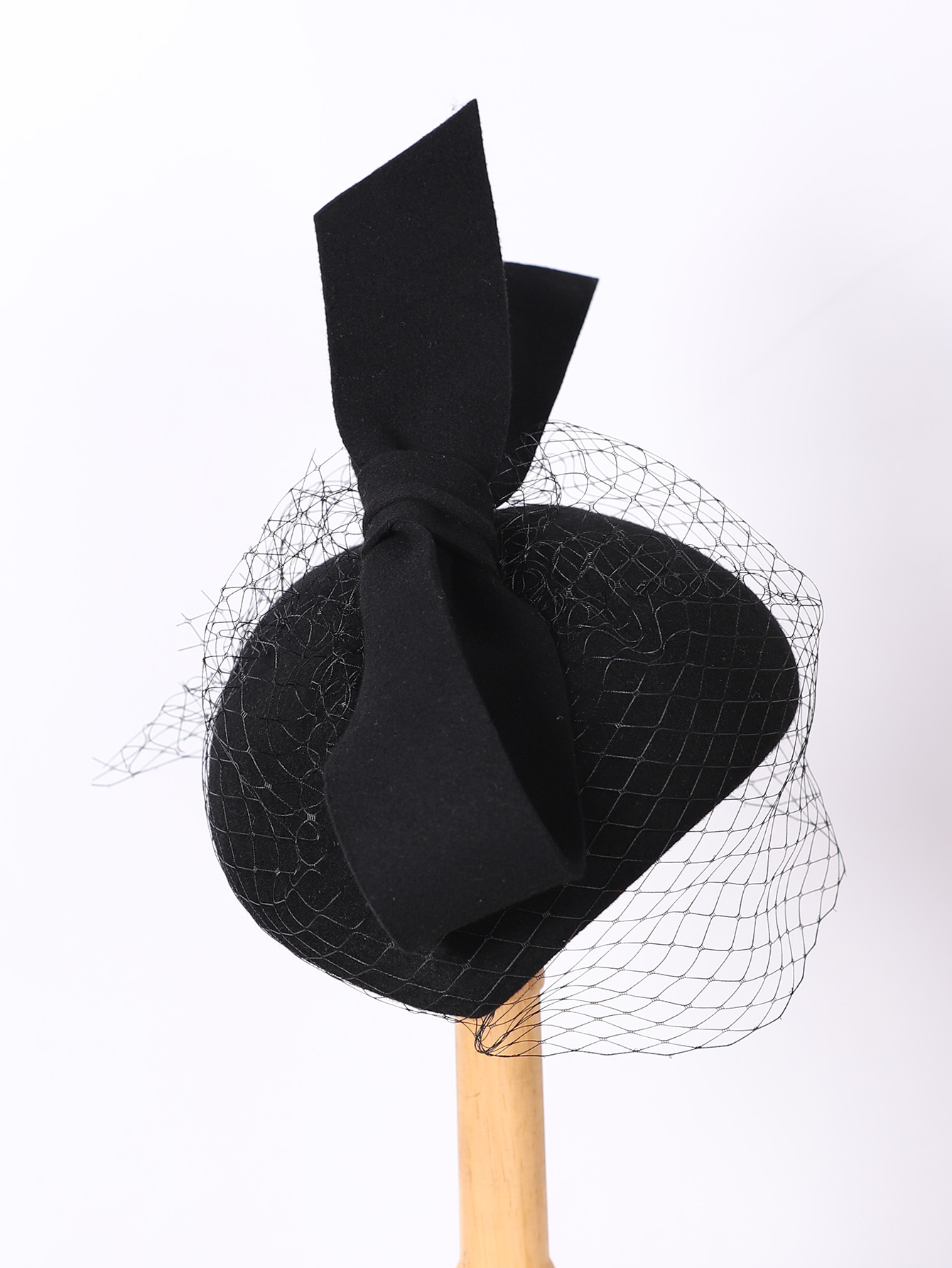 French White Beret Fascinator  - Fedora Hat Wool recension och pris